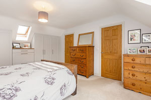 Bedroom- click for photo gallery